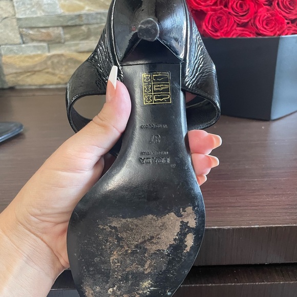 💯 Authentic Prada Patent Open toe sandals - Picture 4 of 9